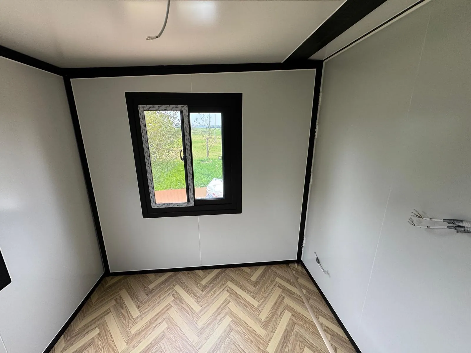 Conteneur maison 36,5 m², 2 chambres, salle de bain et cuisine – Image 5