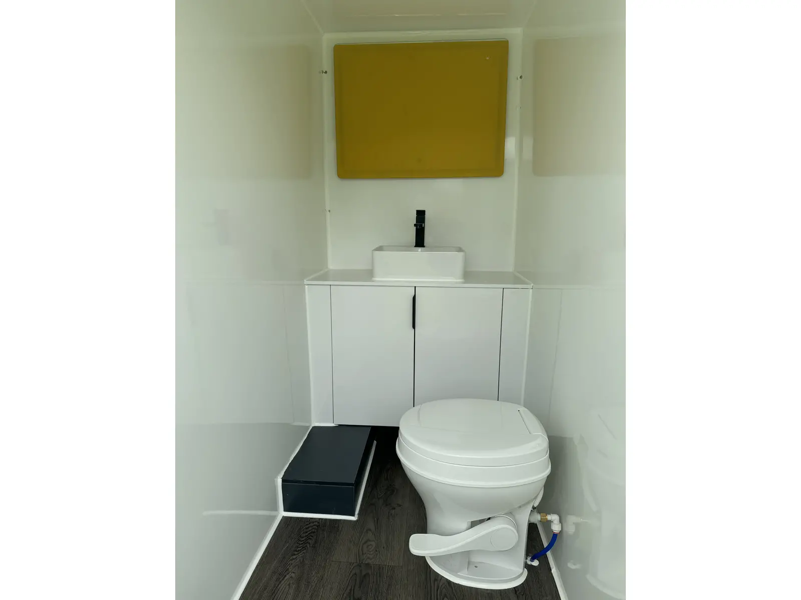 Remorque Sanitaire Toilettes 3956x1986x2784 – Image 8