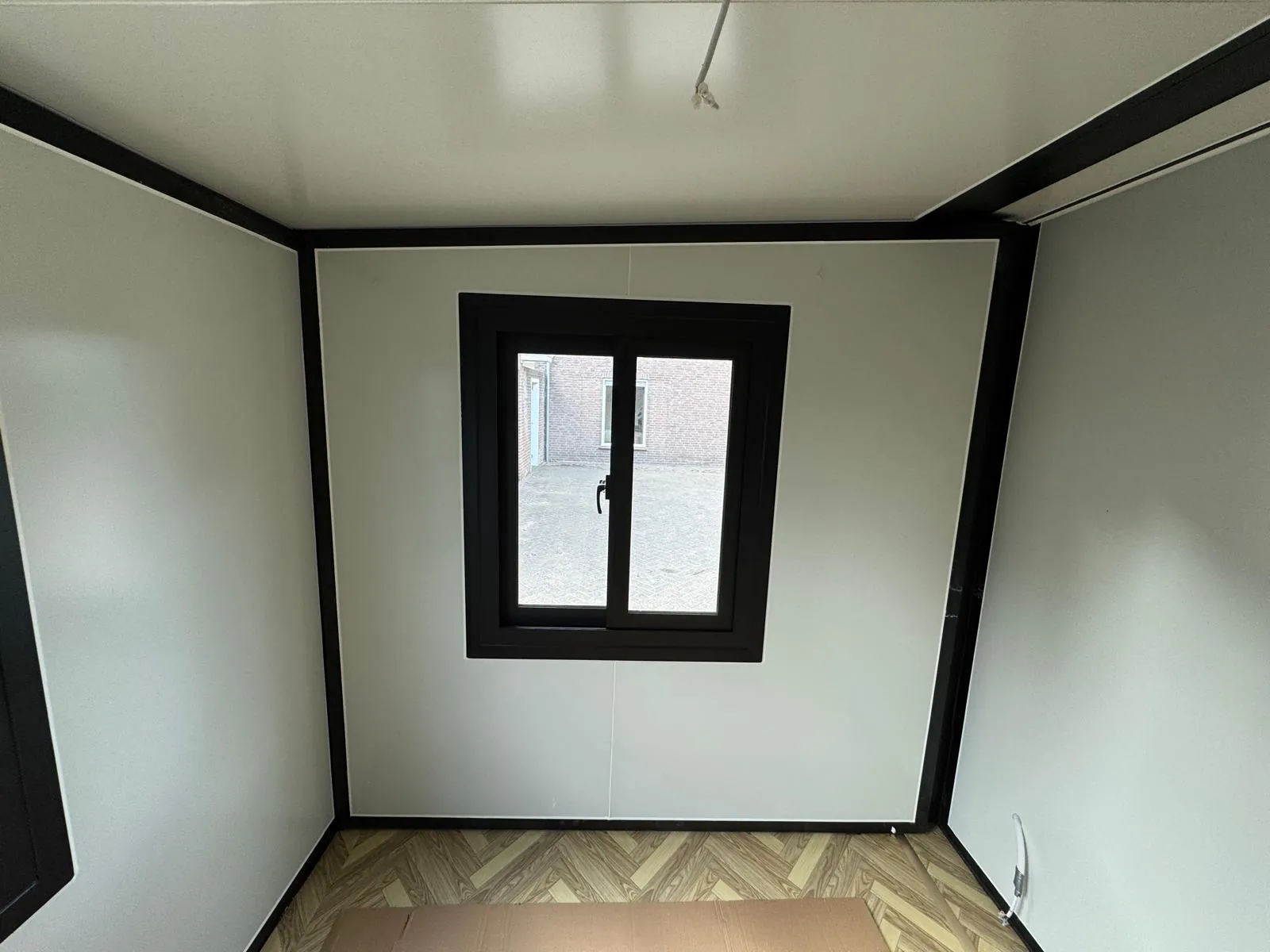 Conteneur maison 36,5 m², 2 chambres, salle de bain et cuisine – Image 9