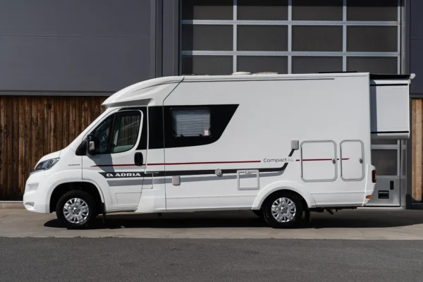 Camping-car Adria Compact SLS Slide Out – Image 31