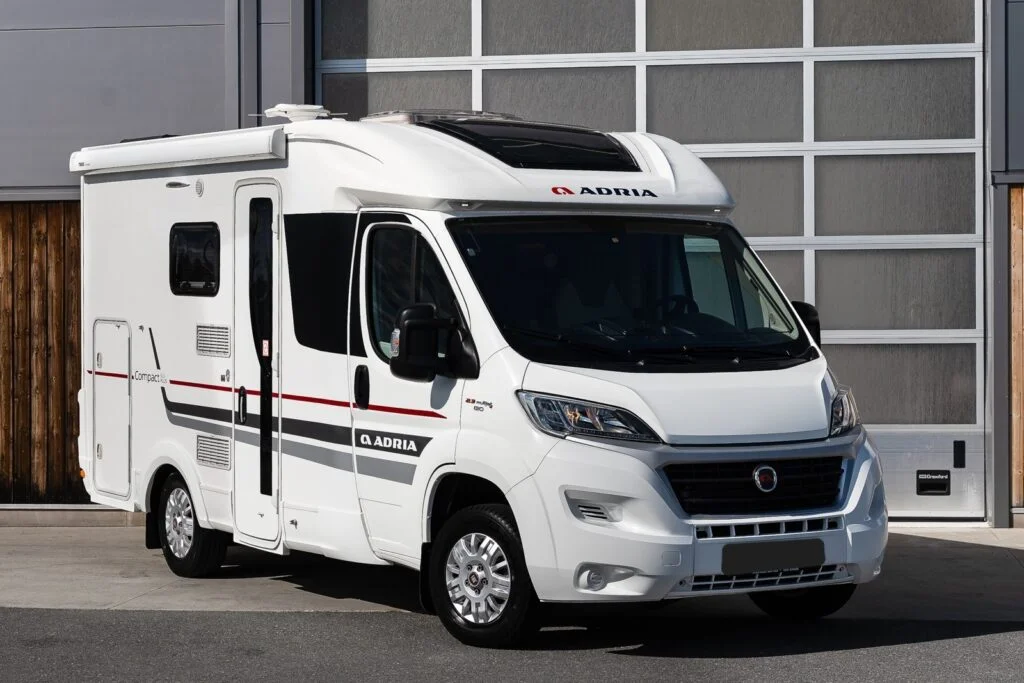 Camping-car Adria Compact SLS Slide Out – Image 6